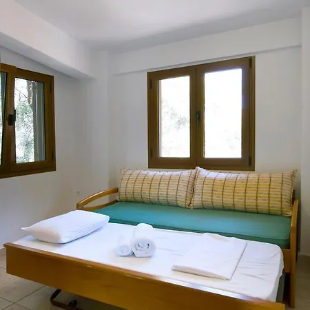 Amaryllis Summer Maisonettes Apartamento Possidi