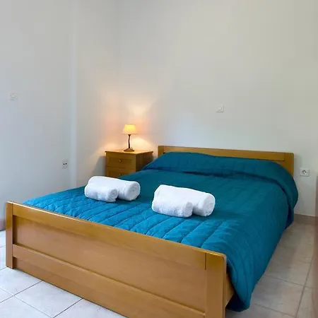 Amaryllis Summer Maisonettes Apartamento Possidi